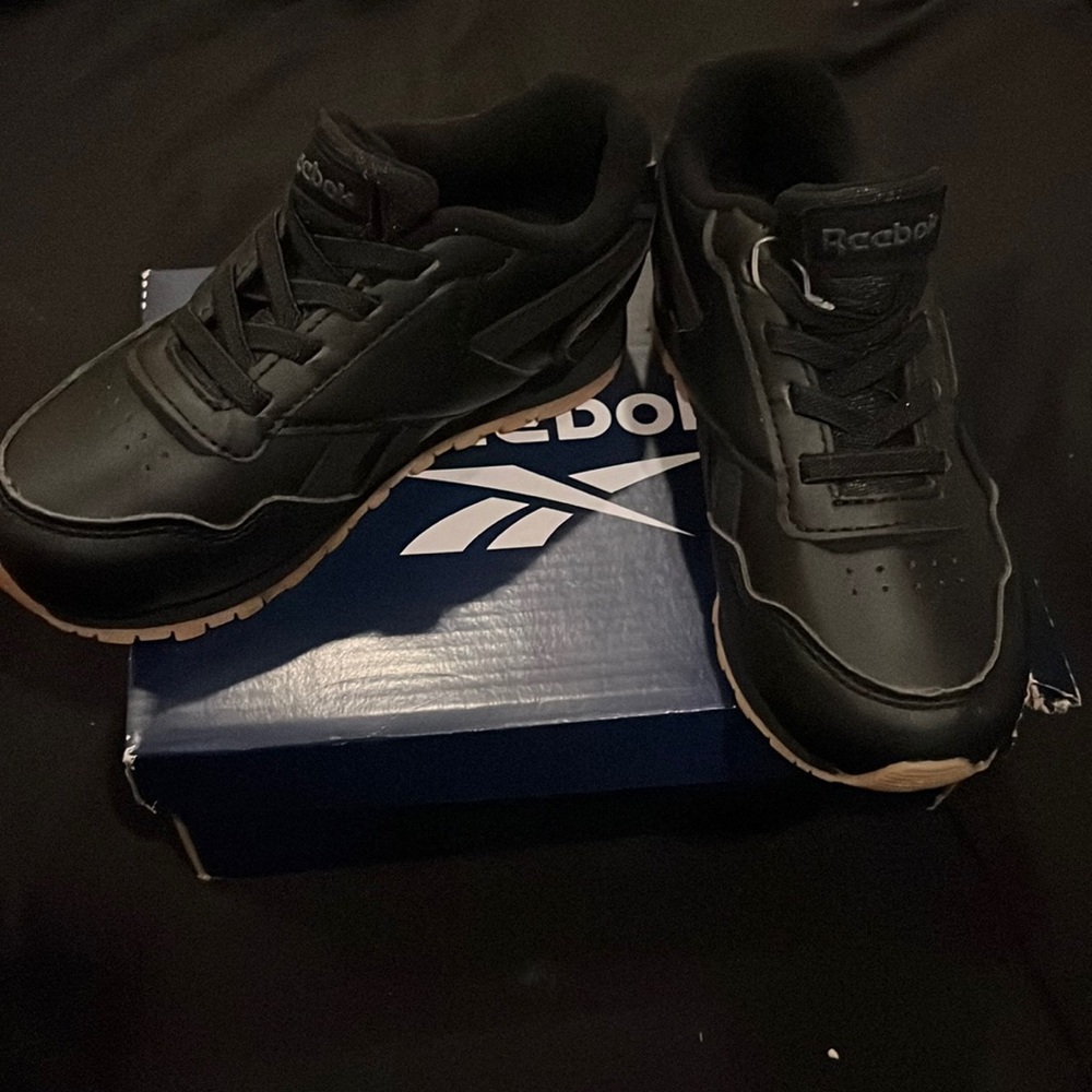 Brand new toddler Reebok